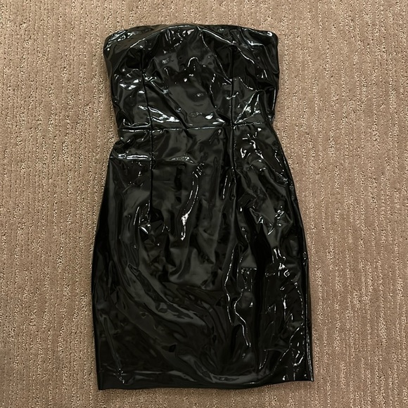 Patent leather bandage dress - Picture 1 of 1